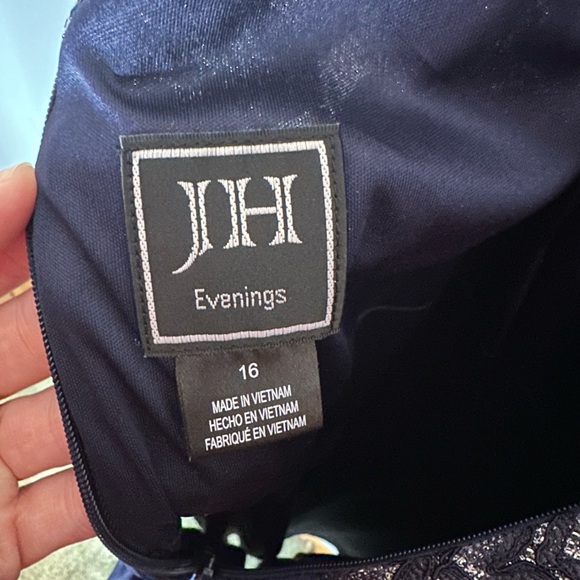 Navy Lace Formal Dress - Picture 3 of 7